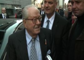 Regionali in Francia, Jean-Marie Le Pen rinuncia a candidarsi (VIDEO)