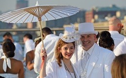 US-ENTERTAINMENT-DINER EN BLANC