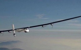 Solar Impulse 2 atterrato alle Hawaii, record volo in solitaria