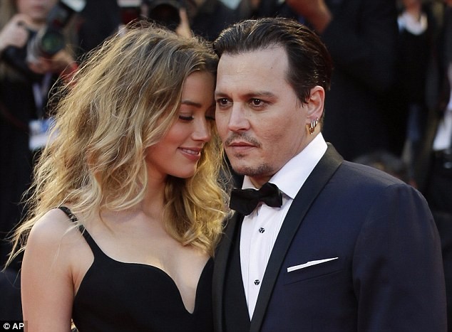 Johnny_Depp_and_Amber_Heard