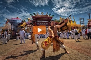 phuket-vegetarian-festival