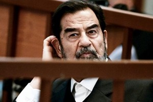 saddam-hussein-trial-jpg