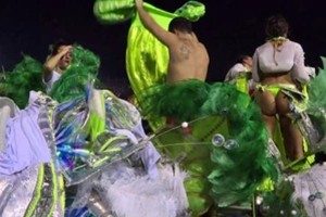 I vestiti del Carnevale di Rio dal sambodromo alla spazzatura