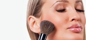 Top-10-Cheek-Makeup-Tips-And-Tricks