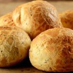 CZ-receitas-saudaveis-receitas-bem-brasileiras-pao-queijo-D-732x412