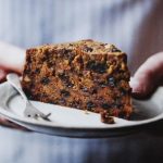 Guiness-fruit-cake-001-1024x623