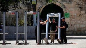 Israele rimuove metal detector da Spianata Moschee