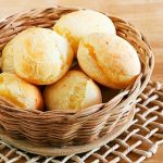 pao-de-queijo-facil