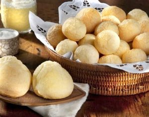 pao de queijo.jpg