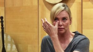 lacrime di Charlize Theron