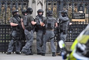 attacco-londra2poliziaterrorismo