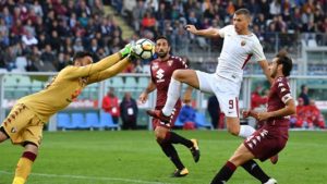 salvatore-sirigu-edin-dzeko-torino-roma-serie