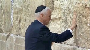 Pence Muro del Pianto a Gerusalemme