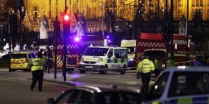 Londra ricorda attacco ponte di Westminster di un anno fa