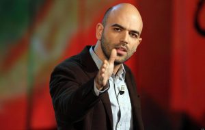 Roberto-Saviano-852x540