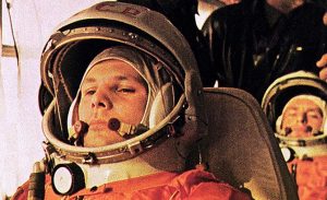 Yuri_Gagarin_orbited_Earth_in_1961