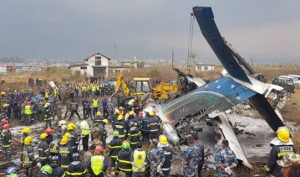 Schianto aereo a Kathmandu, almeno 50 morti di cui 2 bambini