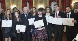 mattarella-slfieri-studenti