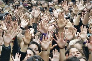 Pamplona, migliaia in piazza contro giudici