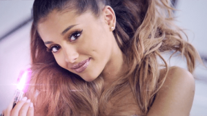 ariana-grande-600x338 (1)