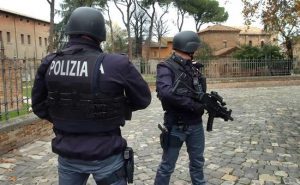 polizia-blitz