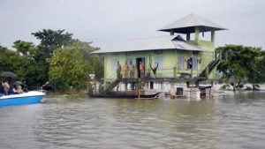 Piogge torrenziali e alluvioni, 15 morti in Costa d'Avorio