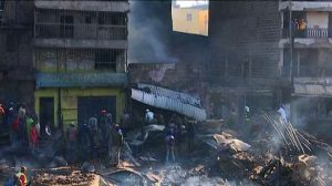 Quindici morti e oltre 70 feriti in un rogo a Nairobi