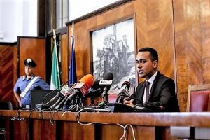 Ilva: Di Maio, miglioramenti non ancora soddisfacenti