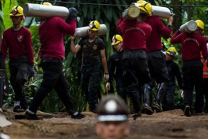 Tailandia, continuano le operazioni di salvataggio