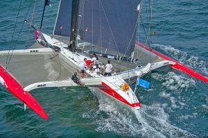 Trimarano oceanico Ad Maiora