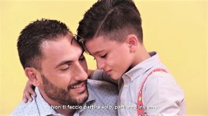 8 bambini su 10 vogliono giocare di più con i genitori