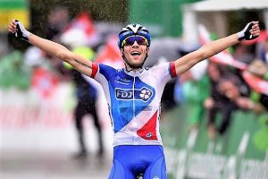 La vittoria di Thibaut Pinot