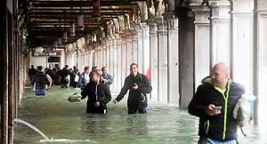 Venezia_acqua-alta_maltempo_Afp