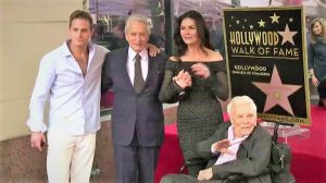 Stella sulla Walk of Fame per Michael Douglas, accanto a Kirk