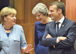 may-merkel-macronconsiglio-eu