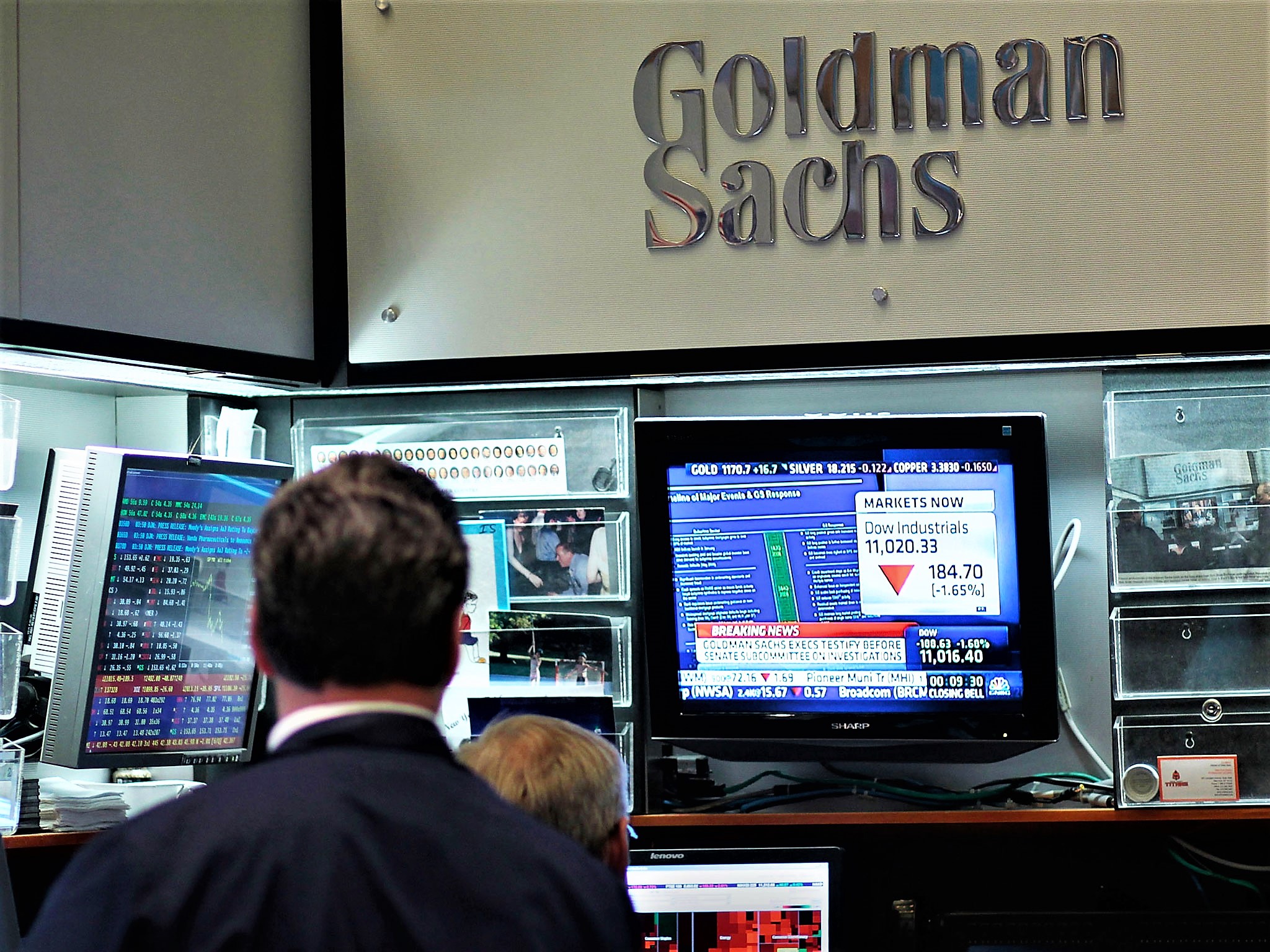 Drastico taglio Goldman su Pil Italia: 2019 solo +0,6%