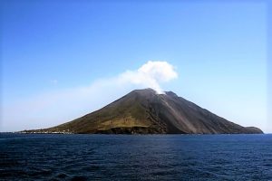 stromboli-volcano-from