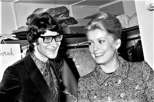 Catherine Deneuve e Yves Saint Laurent