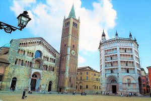 piazza-Duomo-Parma-25