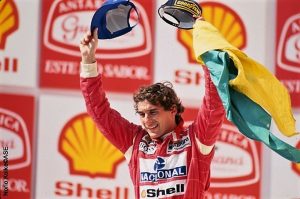 Ayrton_Senna_at_Interlagos_1993