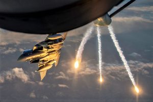 KC-135 refuels F-15s