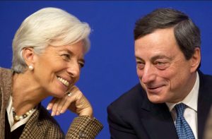 christine-lagarde-mario-draghi-ap