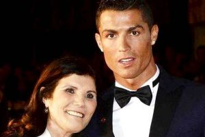 Maria Dolores Alveiro e il figlio Cristiano Ronaldo