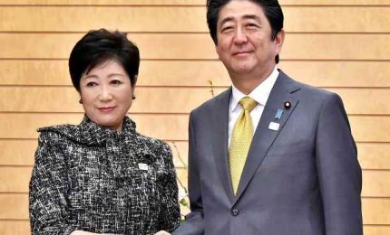 Giappone, Abe torna al lavoro tra dubbi sul suo stato di salute