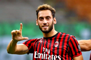 1Hakan Calhanoglu