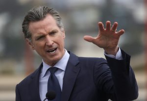 gavin-newsom-vaccination-clinic