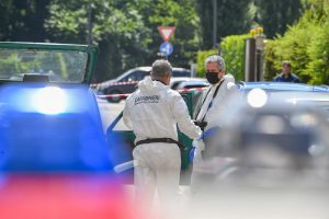 Intervento Carabinieri Via Amantea angolo Quinto Romano per soccorso a uomo agonizzante a bordo della propria auto