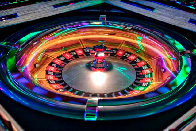 Roulette Live o Tradizionale? Qual è la migliore alternativa per vincere