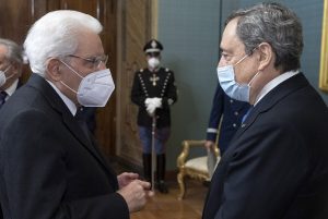 Mattarella alla cerimonia per lo scambio degli auguri di fine anno con i rappresentanti delle Istituzioni, delle forze politiche e della società civileMattarella alla cerimonia per lo scambio degli auguri di fine anno con i rappresentanti delle Istit