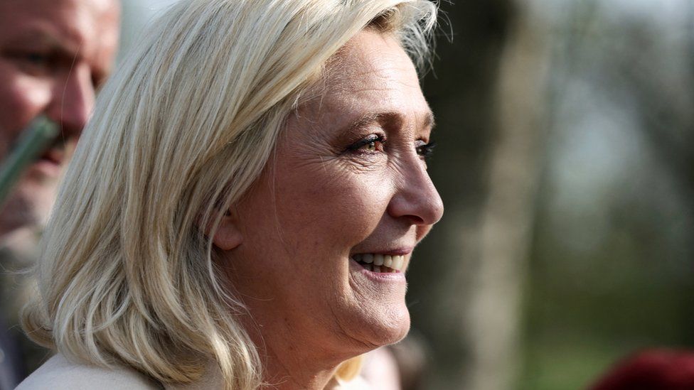 Marine Le Pen: se vincerò non chiederò le dimissioni di Macron
